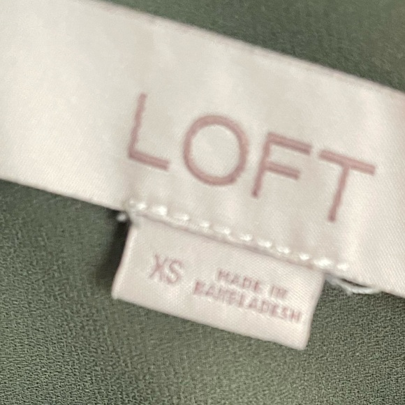 Button up Blouse - Picture 5 of 6